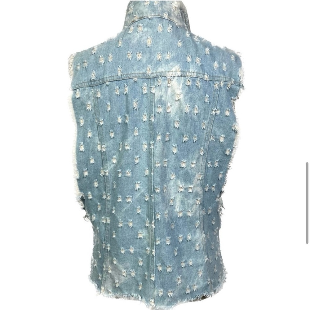 Very J distressed high low denim vest - Size: Large - Picture 2 of 16